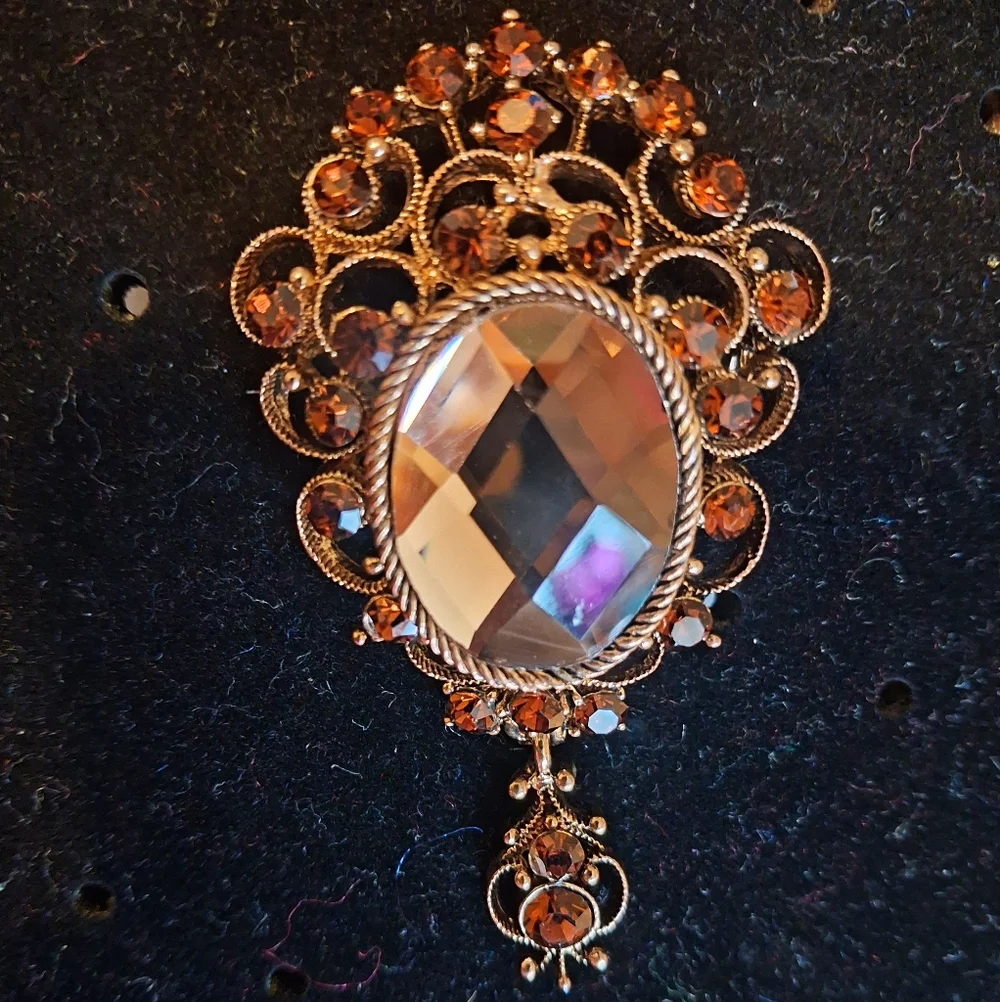 Vintage Look Elegant Goldtone Filigree Brooch With A Large 